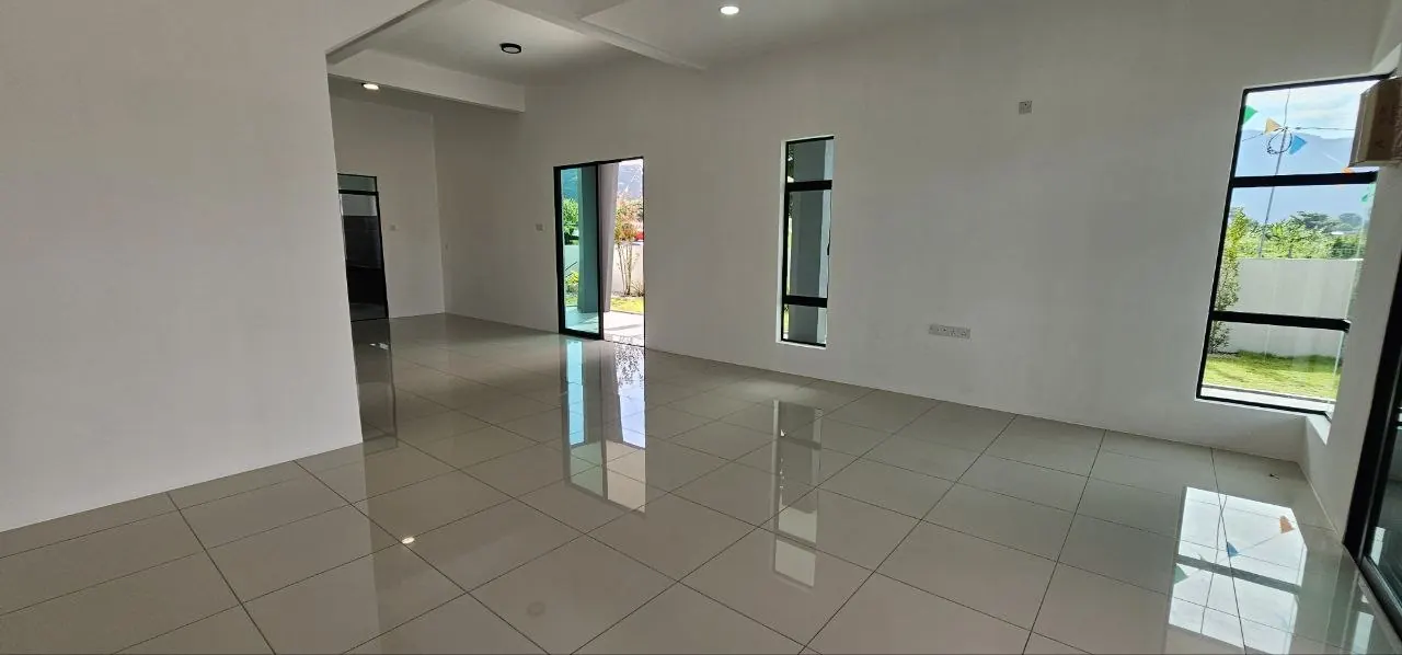 Living area of the completed Ampang Cove terrace unit, tiled and unfurnished